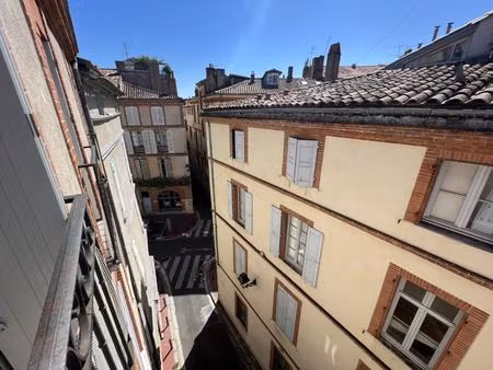 t2 atypique quartier des carmes