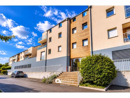 beau studio a louviers (loué)