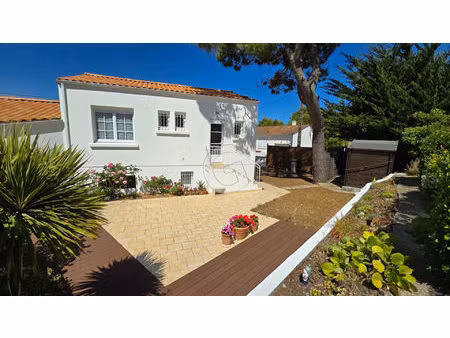 maison- 7 pieces- 102m² - à vendre - boisvinet- jard sur mer