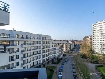 appartement à louer à evere € 1.250 (loywz) - skyline renting | zimmo