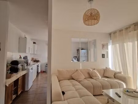 appartement a 5 minute de la douane