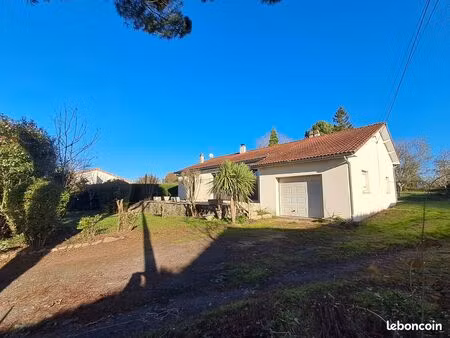 maison 3 chambres bressuire