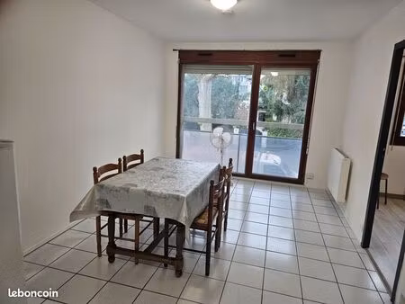 location t2 30m² annecy