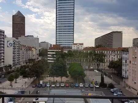 lumineux appartement t4 lyon 6 part dieu