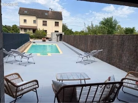 villa familiale avec piscine à louer – mer (41500)