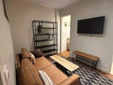 neuilly-sur-seine - appartement t2 rénové à louer