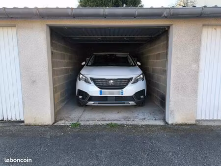 garage à louer 15 m², 85 rue françois perrin