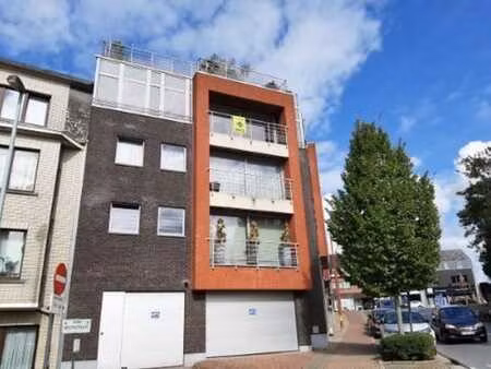 instapklaar appartement te asse-centrum