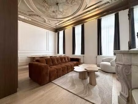 appartement meublé - full rénové - 1 chambre- terrasse 4m²