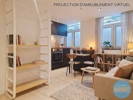 superbe studio renové (1ère occupation)