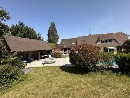 maison traditionnelle individuelle dans un cadre exceptionnel!