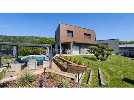 maison de 160 m² à vaulnaveys-le-haut