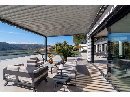 vente maison 8 pièces, 256.00m², valence