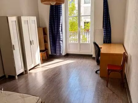 location appartement 3 pièces à nantes (44000) : à louer 3 pièces / 55m² nantes