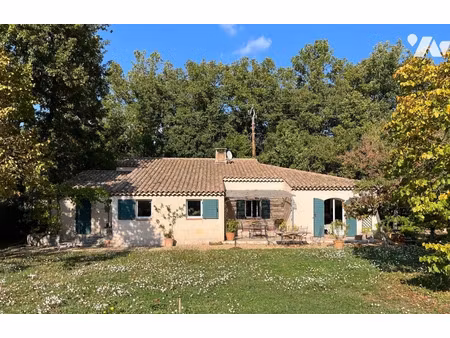 vente maison 7 pièces 181 m² signes (83870)