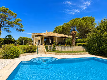 tour de mare - maison de 146m² avec piscine sur un terrain de 1 520 m²