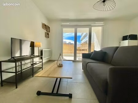 location studio avec jardin + box fermé