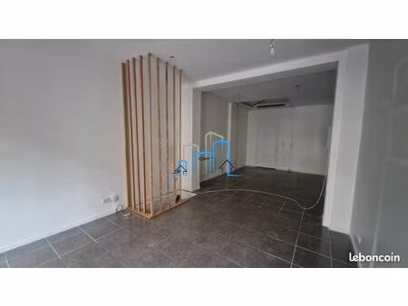 local commercial 55 m²