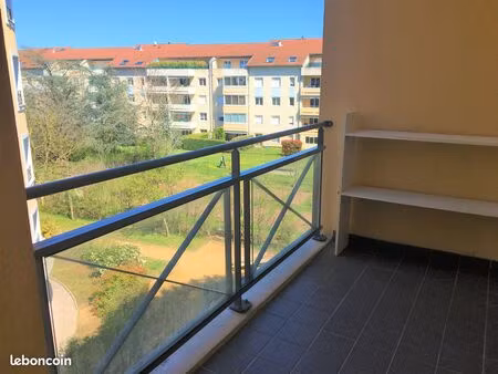 t2 de 37m² avec balcon + parking à décines