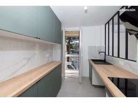 sublime appartement t3 climatisation réversible / parkings