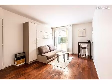 studio 1 pièce 23 m²