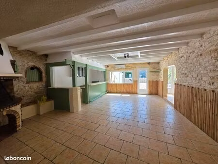 maison de ville 200 m²