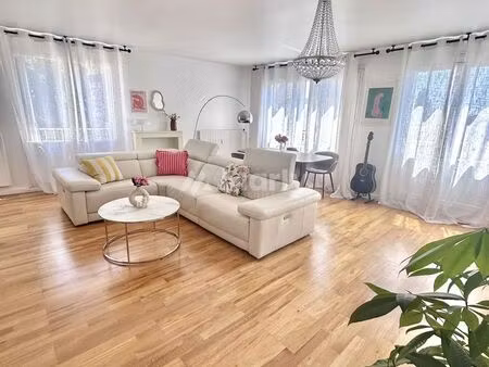 appartement 3 pièces 80 m²