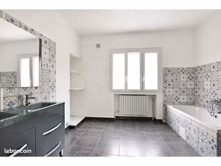maison de ville 4 pièces 130 m²