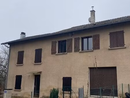 appartement dans village au calme