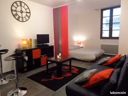 appartement t1 meublé de 35 m² proche i.u.t