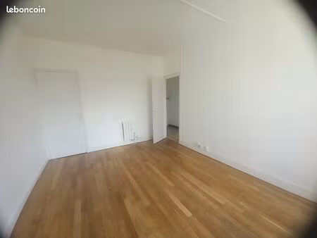 appartement t1 avec balcon dans résidence sécurisée