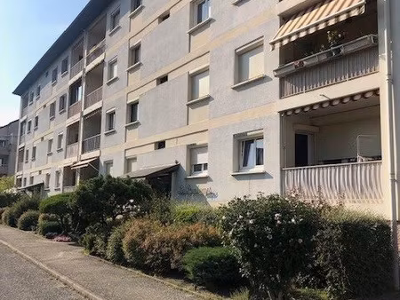 chambery, t3 meublé dans résidence agréable