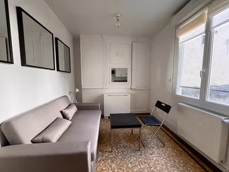 studio angers 14.6 m2