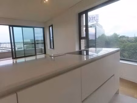 appartement à louer à antwerpen € 1.190 (lp12p) - metropolitan real estate | zimmo