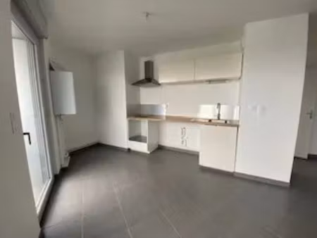 location appartement 2 pièces 49 m² à saint-nazaire (44600)