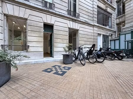 location bureaux 130 m²