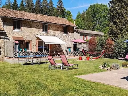 maison 10 pièces 270 m²