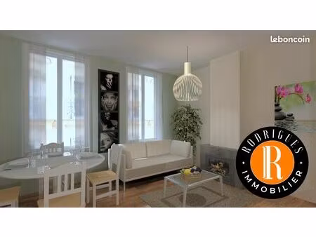 studio 1 pièce 27 m²