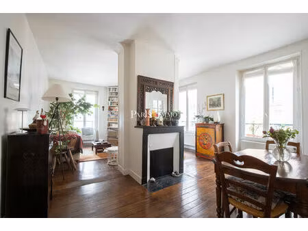 paris 18e - rue lepic - charme