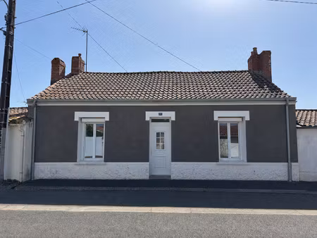 vente maison à l'aiguillon-la-presqu'île (85460) : à vendre / 110m² l'aiguillon-la-presqu'