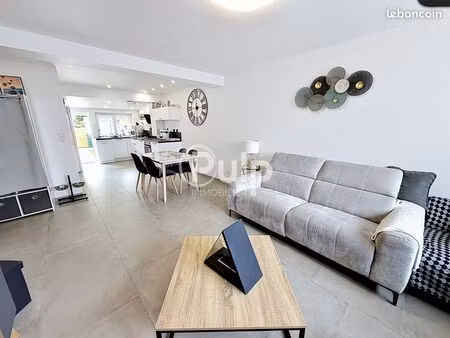 maison 3 pièces 60 m²