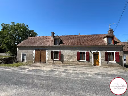 charmante longère au bord du canal de berry