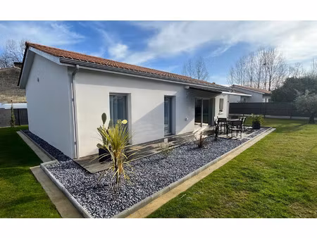 maison vayres 92 m² t-4 à vendre, 357 000 €