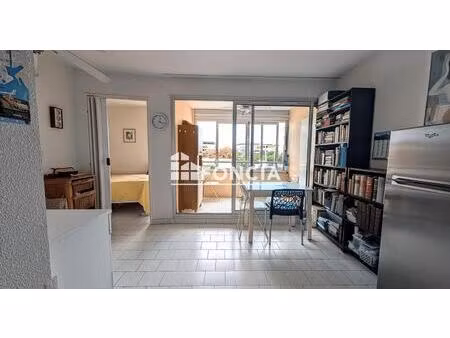 à 2 minutes à pied de la plage du lido – charmant t2 lumineux avec parking et loggia
