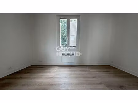 appartement stains 2 pièce(s)