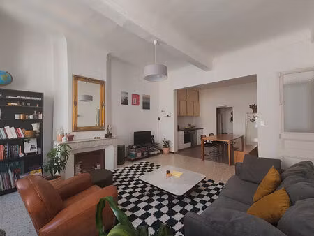 à louer - t3 non meublé de 89m² - aix-en-provence centre