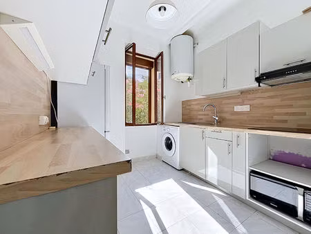 appartement t1 bis 33.60 m2 en bon état et au calme