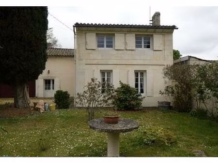maison136 m2 + 80 m2 dépendance