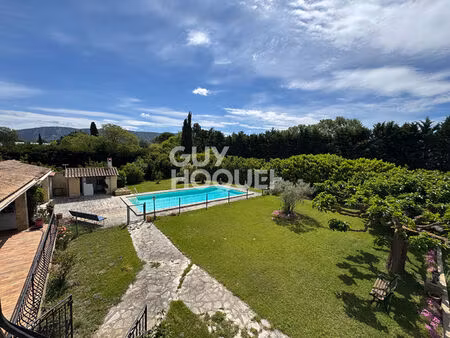 maison cavaillon 7 pièce(s) 202 m2