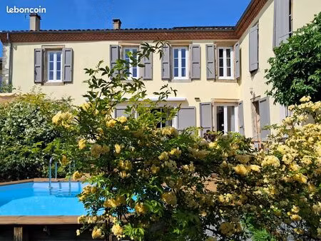 grande maison de caractère de 270 m²